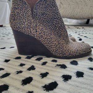 Lucky Brand Eyelash Sophia Leopard Wedges Size 12